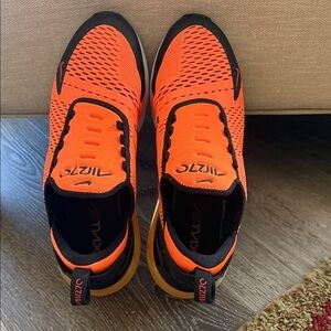 Nike Air Max 270 San Francisco Giants representation